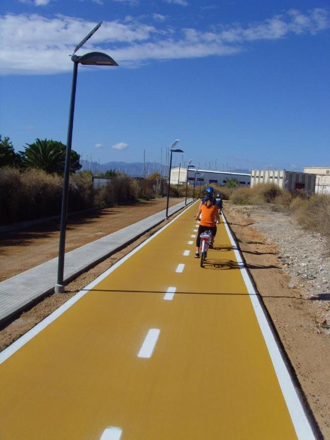 Sunshine Apartment - Appartamento Vicino Al Mare, Cagliari, Sardinia Extérieur photo